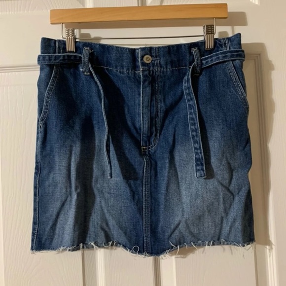 Hollister Co. Tie Up Denim Skirt Size 5 - Picture 2 of 5